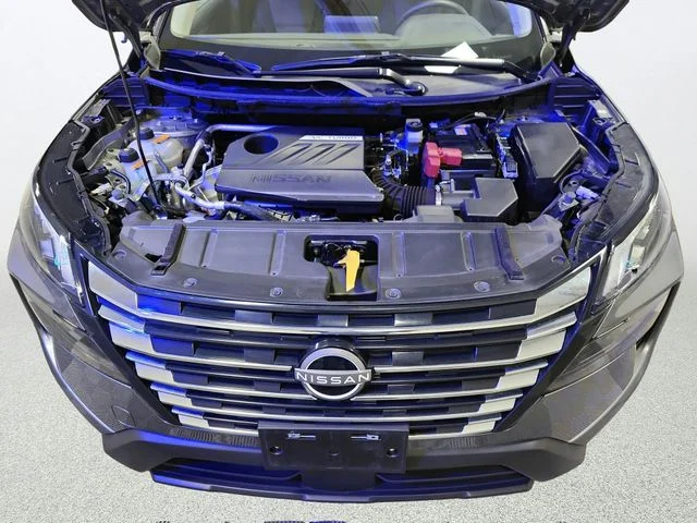Used 2025 Gray Nissan SV image 23