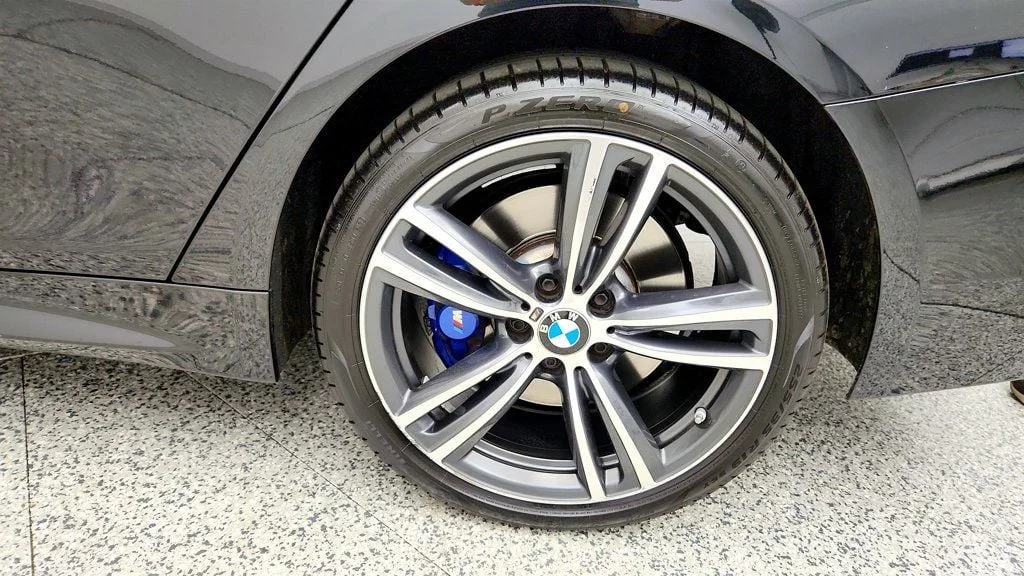 Used 2015 Black Sapphire Metallic BMW 435i xDrive Gran Coupe 4dr w/ Tech, M Sport & Premium Pkgs image 9