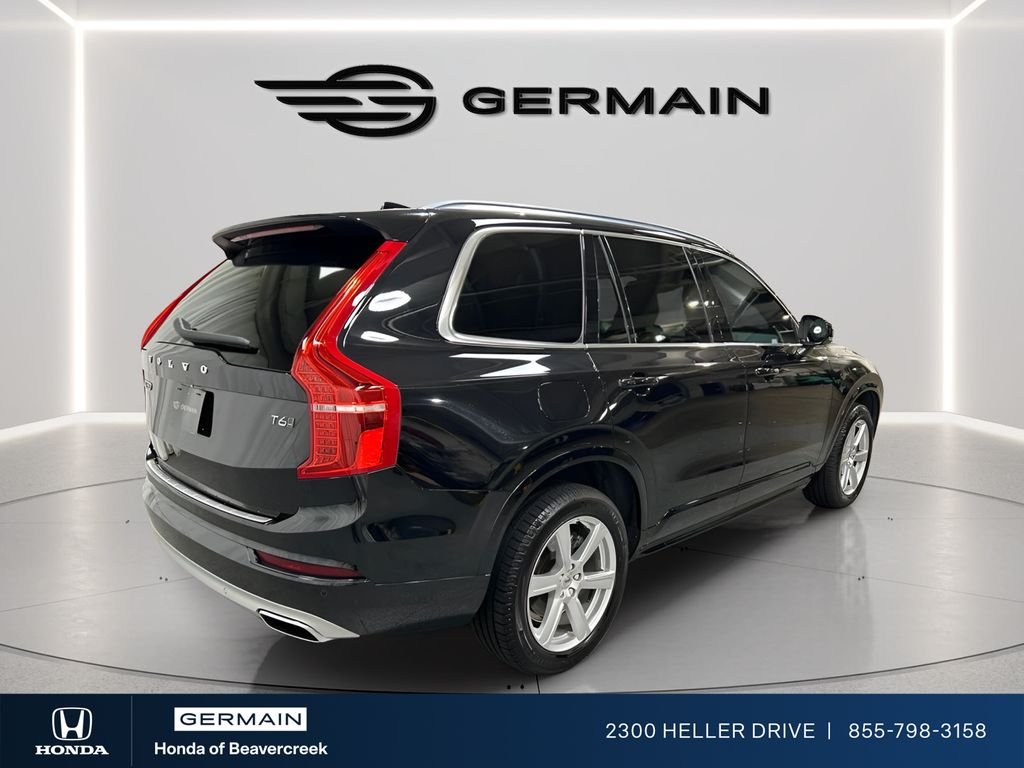 Used 2021 Onyx Black Metallic Volvo T6 Momentum image 8