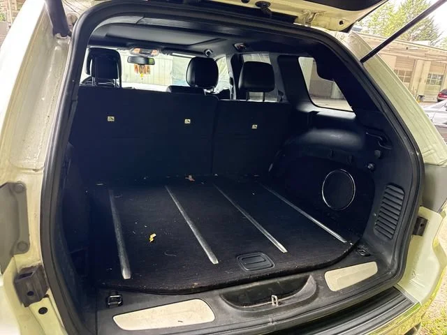 Used 2014 Bright White Clearcoat Jeep Limited image 11