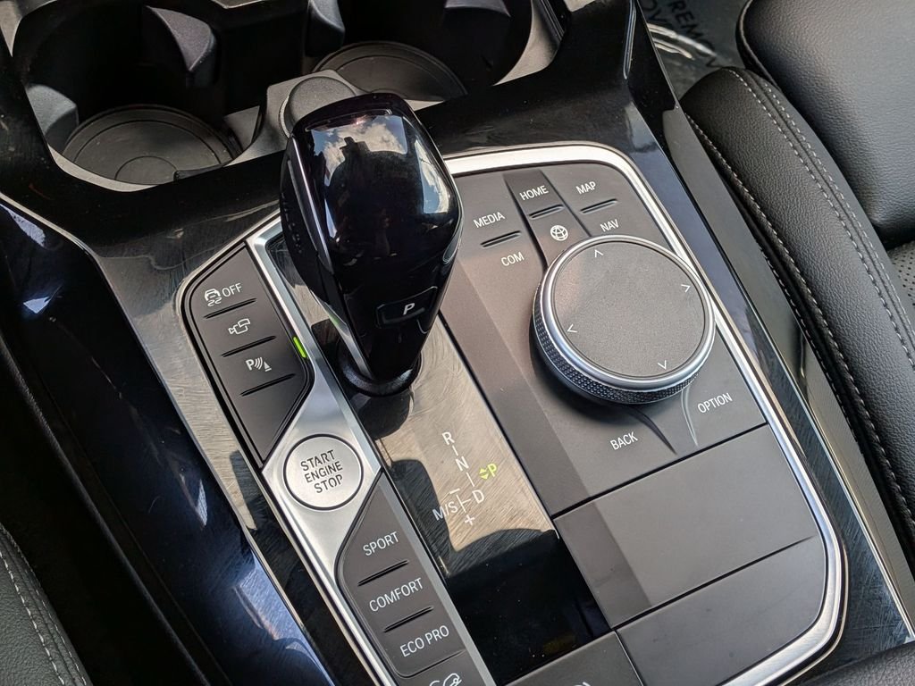 Used 2024 Gray BMW M40i image 31