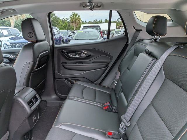 Used 2022 Beige GMC AT4 image 15