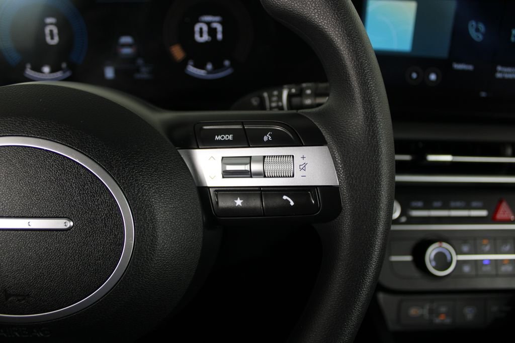 Certified Used 2026 White Hyundai SE image 25