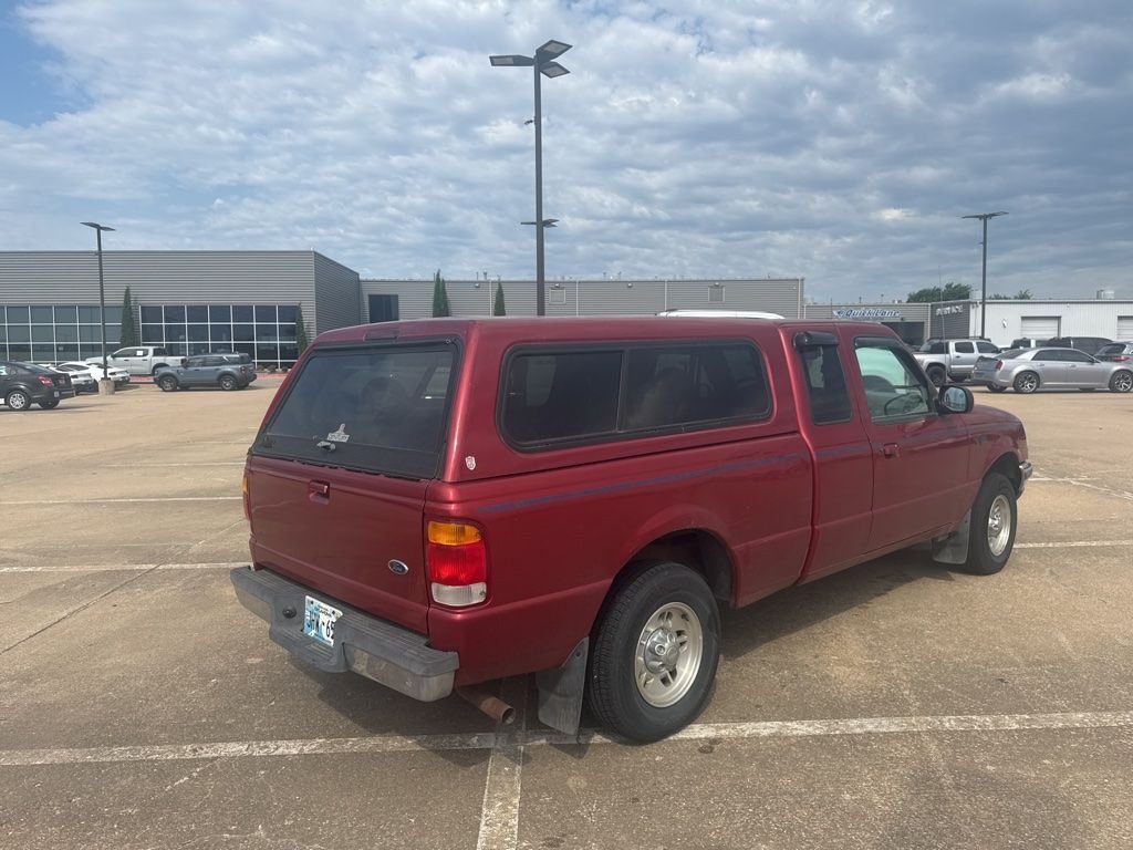 Used 1998 Red Ford Splash image 2