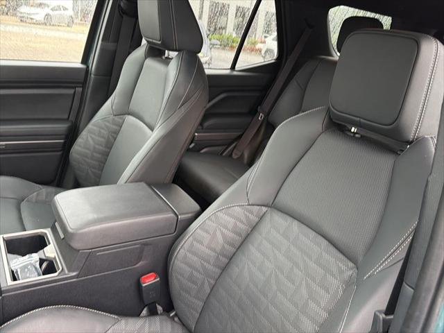 Certified Used 2025 EVEREST Toyota  image 29