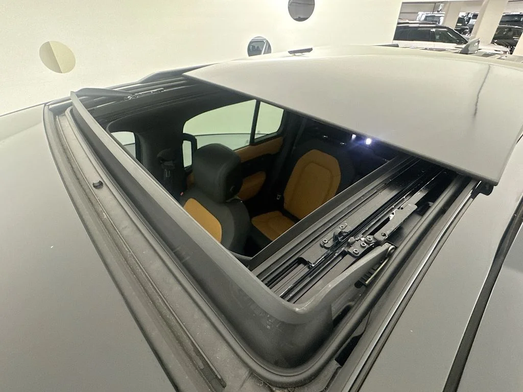 Used 2024 Gray Land Rover X image 22