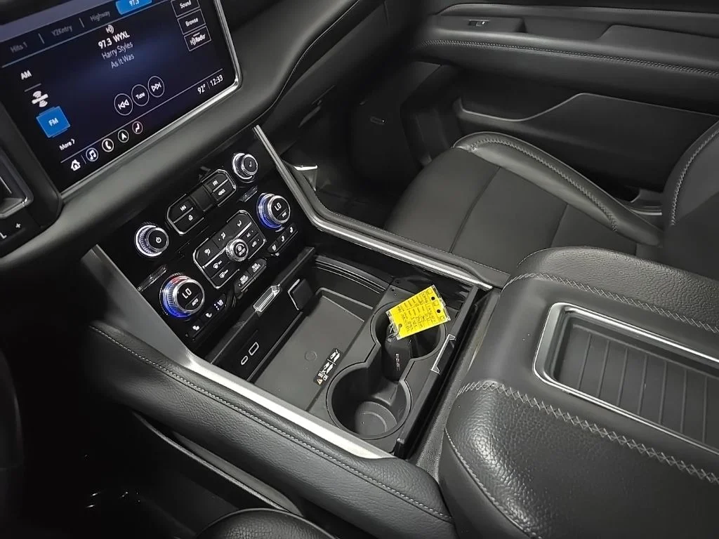 Used 2021 Black GMC Denali image 28