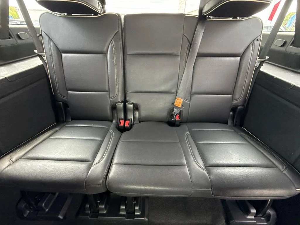 Used 2023 Summit White Chevrolet Premier image 12