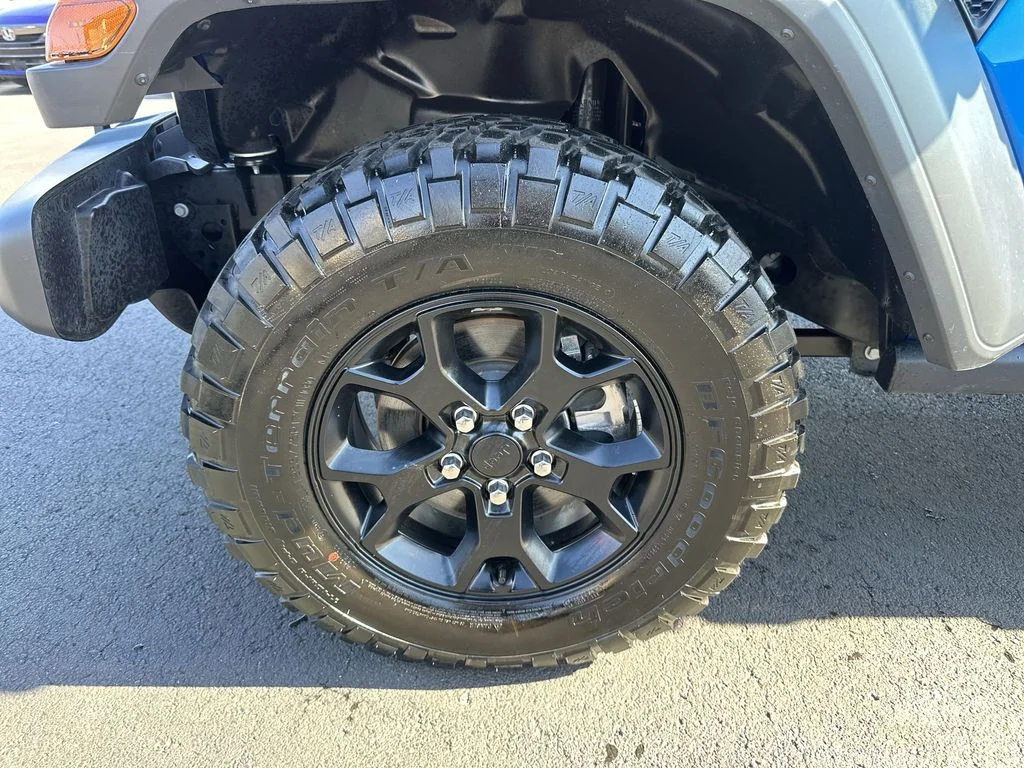 Used 2022 Blue Jeep Unlimited Willys image 10
