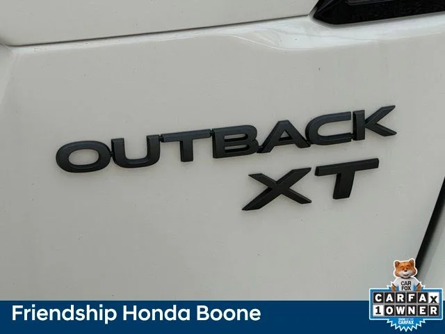 Used 2025 White Subaru Onyx Edition XT image 13