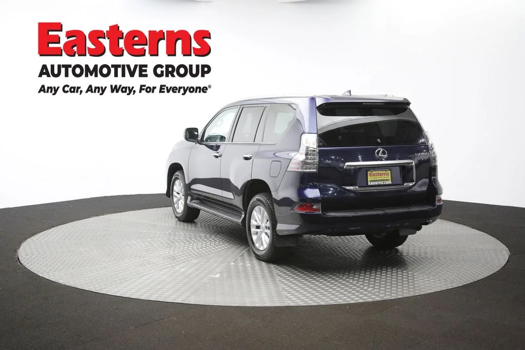 Used 2021 Blue Lexus 460 image 70