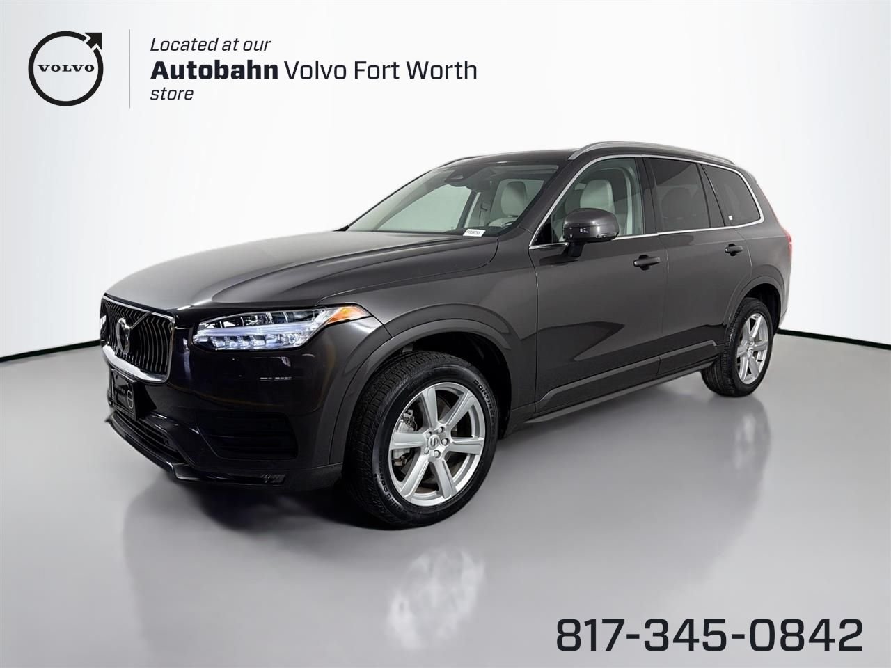 2023 Volvo XC90 B5 Core 4WD's photo