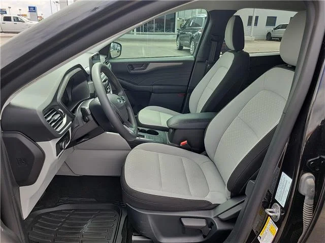 Used 2025 Agate Black Metallic Ford Active All-Wheel Drive image 12