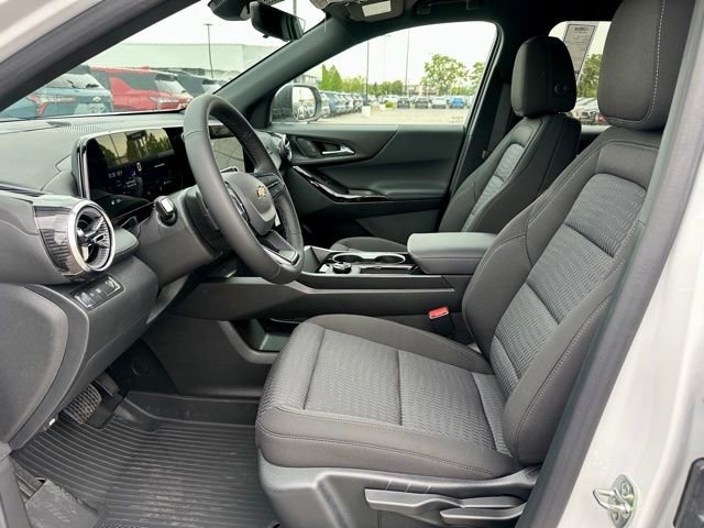 2026 Chevrolet Equinox LT - Photo 12