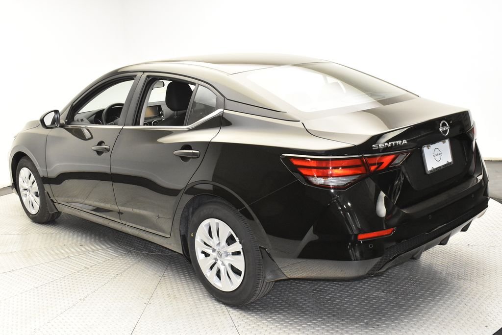 2025 Nissan Sentra S - Photo 7