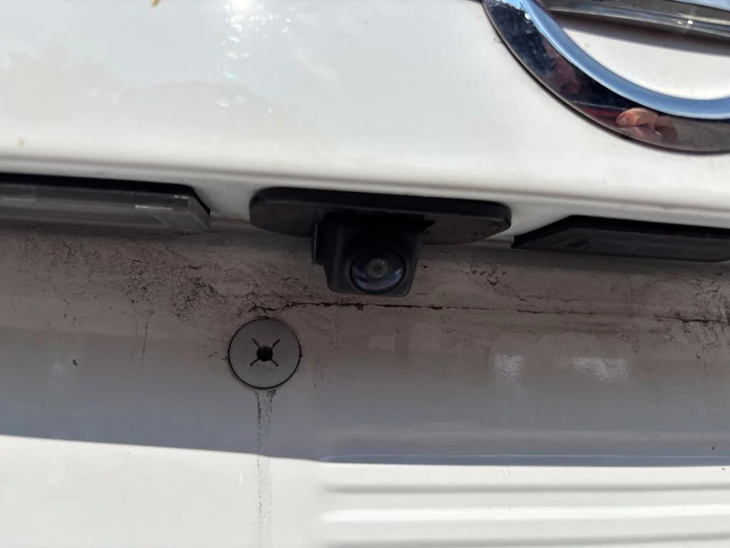Used 2023 White Nissan SV image 31