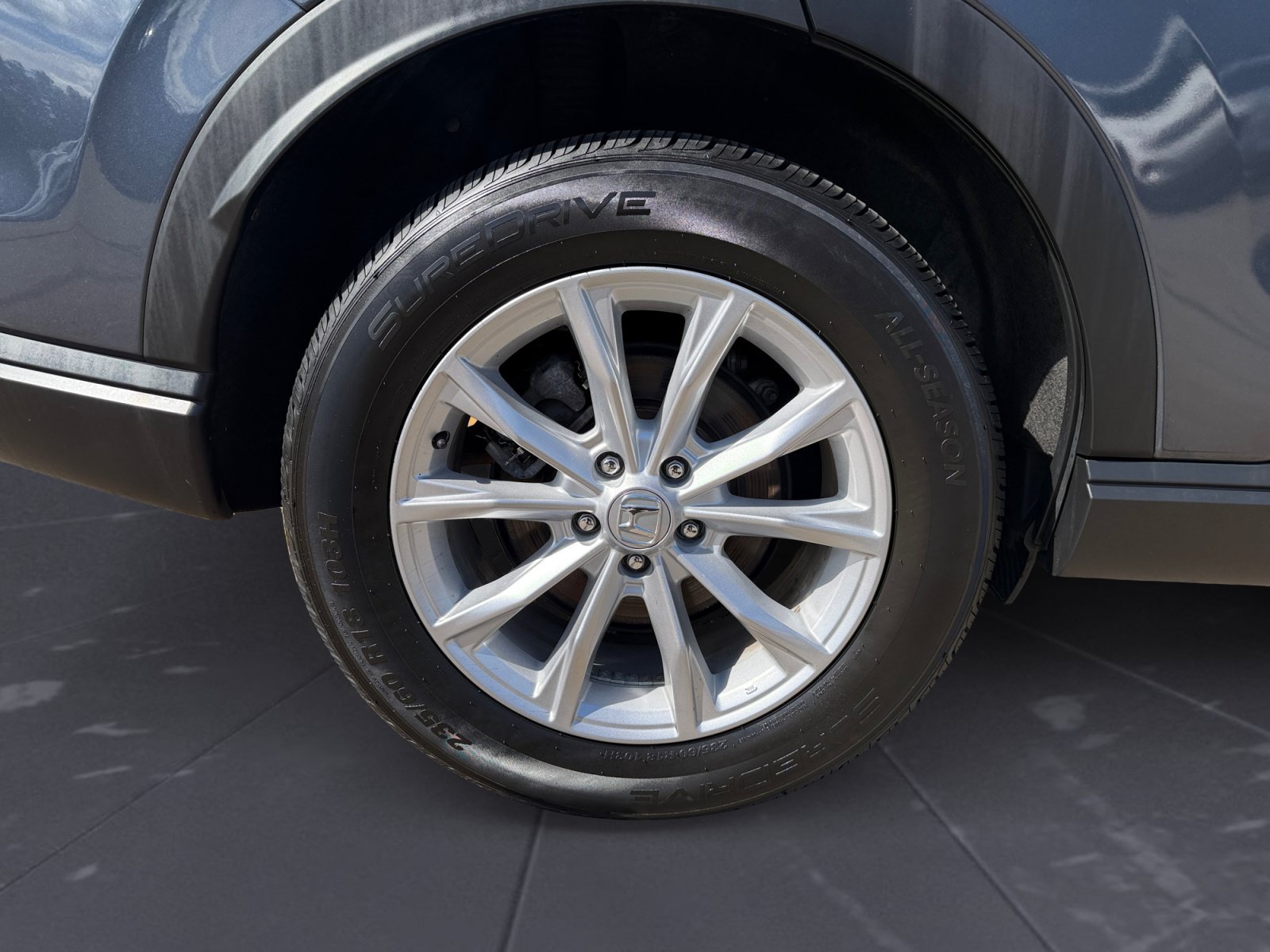 Certified Used 2023 Meteorite Gray Metallic Honda EX-L image 46