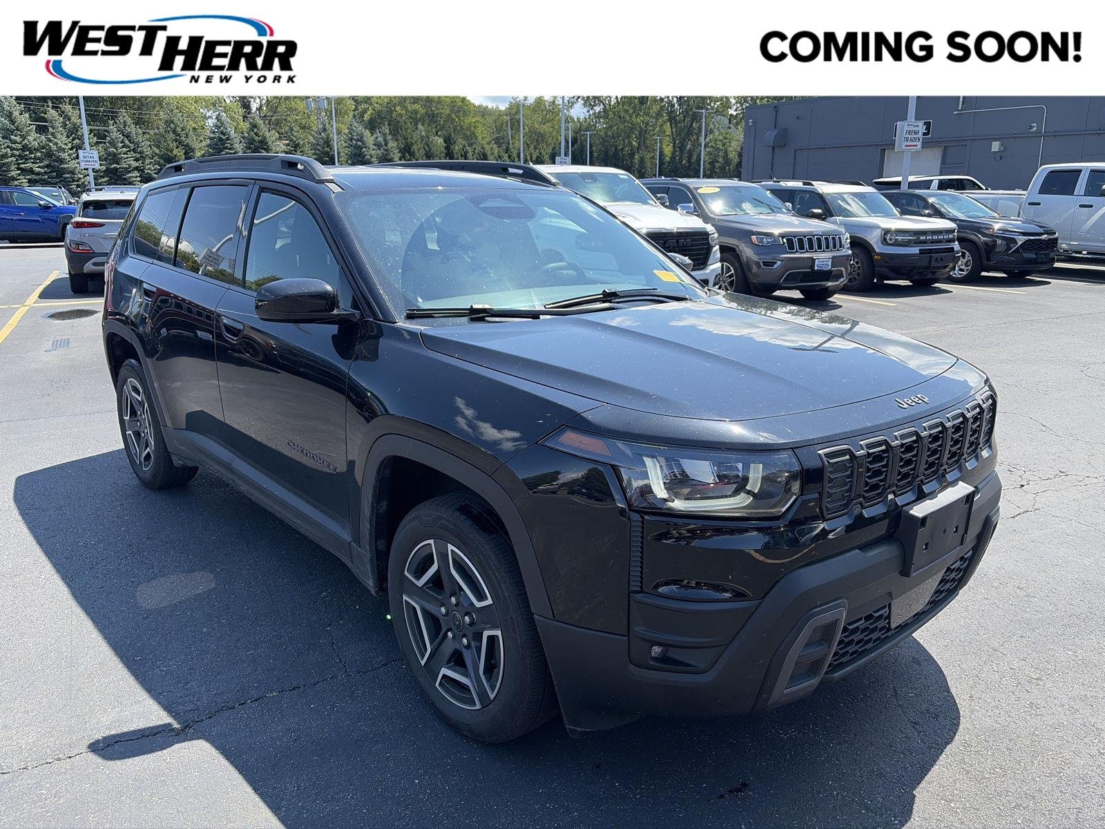 Used 2026 Diamond Black Crystal Pearlcoat Jeep Laredo image 1