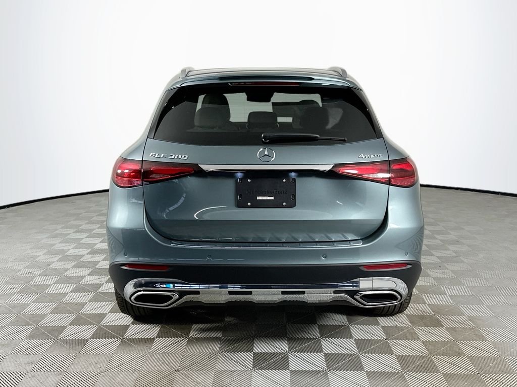 New 2026 Verde Silver Metallic Mercedes-Benz GLC 300 image 6