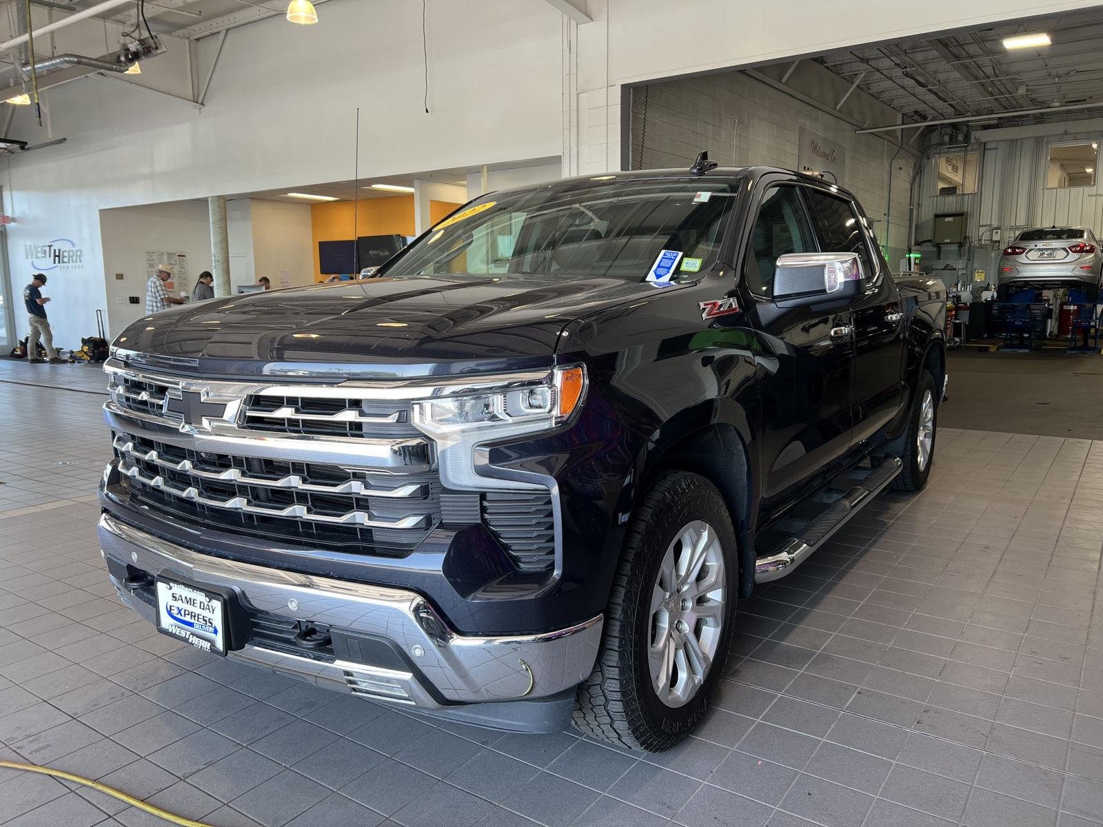 Used 2022 Dark Ash Metallic Chevrolet LTZ image 4