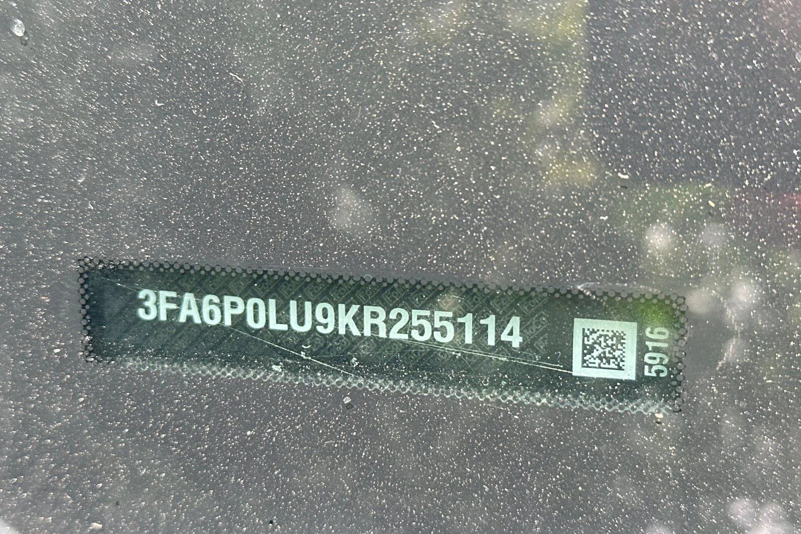 Used 2019 Black Ford SE image 9