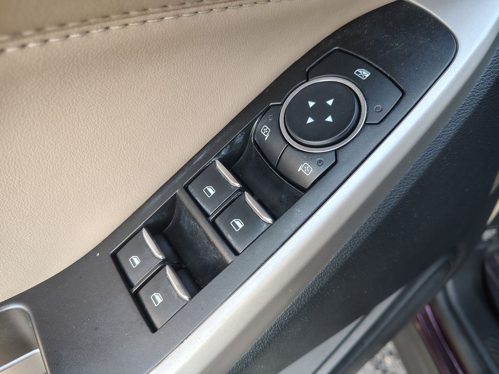 Used 2022 Burgundy Velvet Tinted Clearcoat Ford XLT image 19