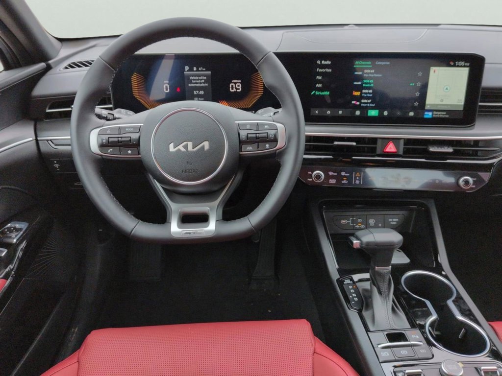 2026 Kia K5 GT-Line - Photo 13