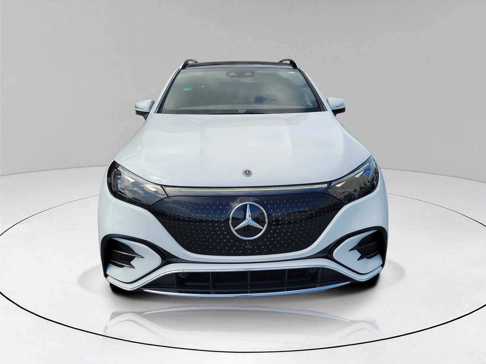 New 2027 Polar White Mercedes-Benz EQE 320+ image 31