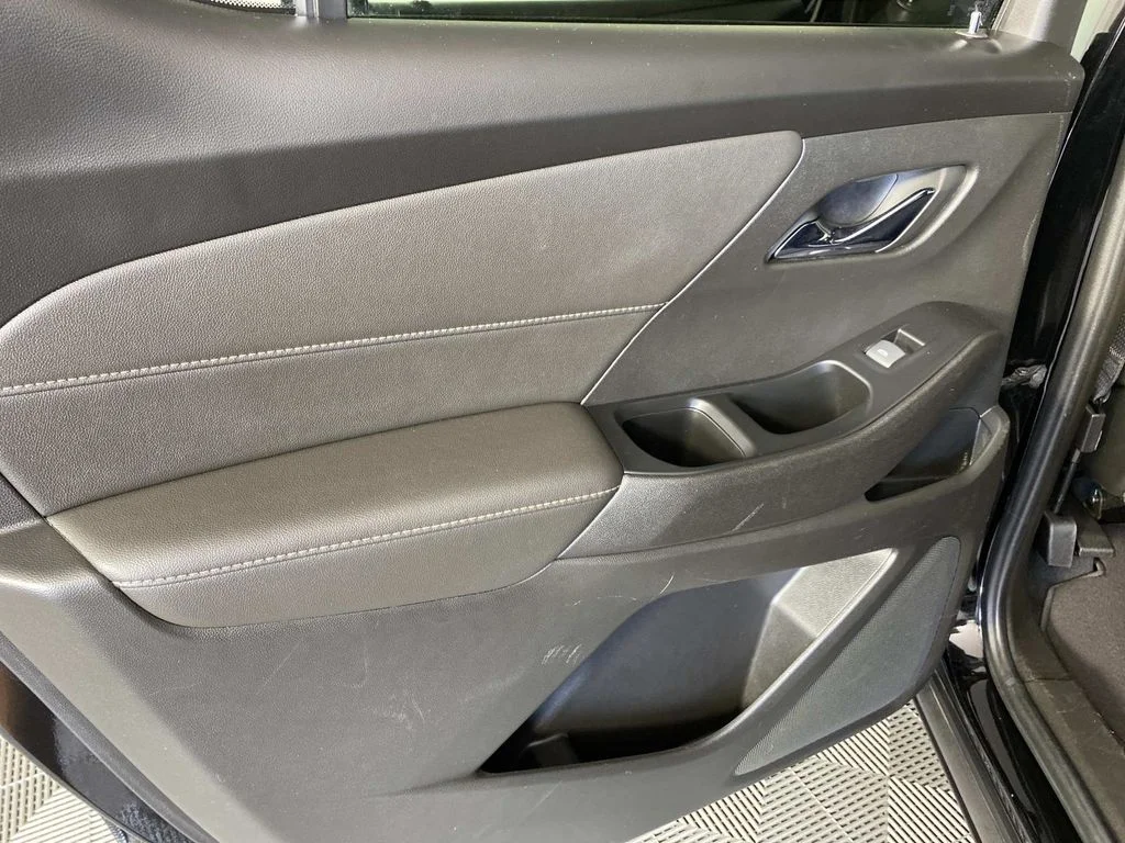 Used 2023 Black Chevrolet LT Leather image 26