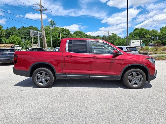 Used 2023 Red Honda RTL image 9