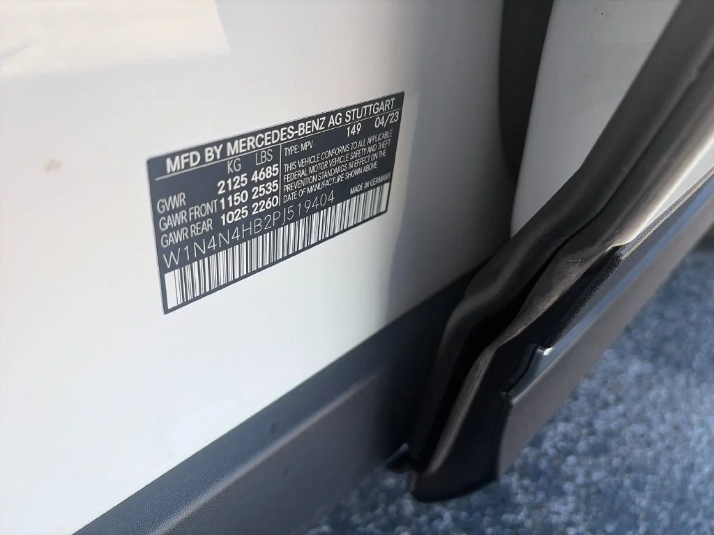 Used 2023  Mercedes-Benz GLA 250 image 37