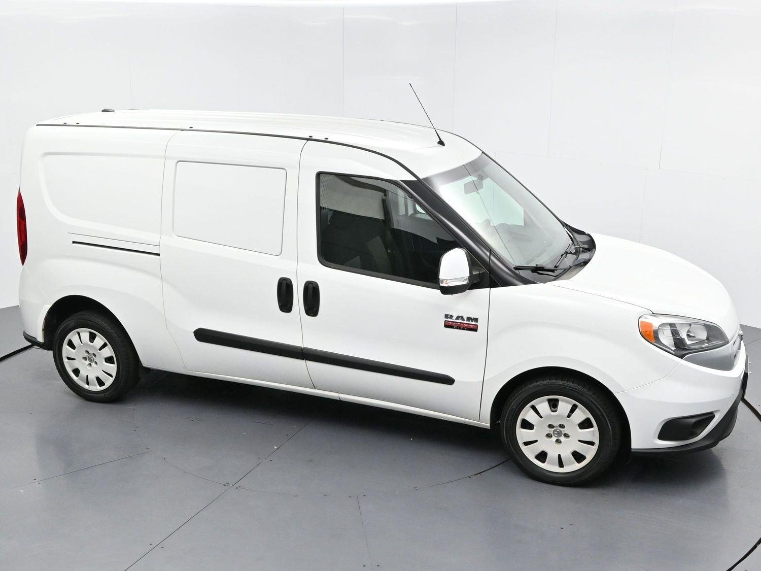 Used 2018 Bright White Ram Tradesman SLT image 36