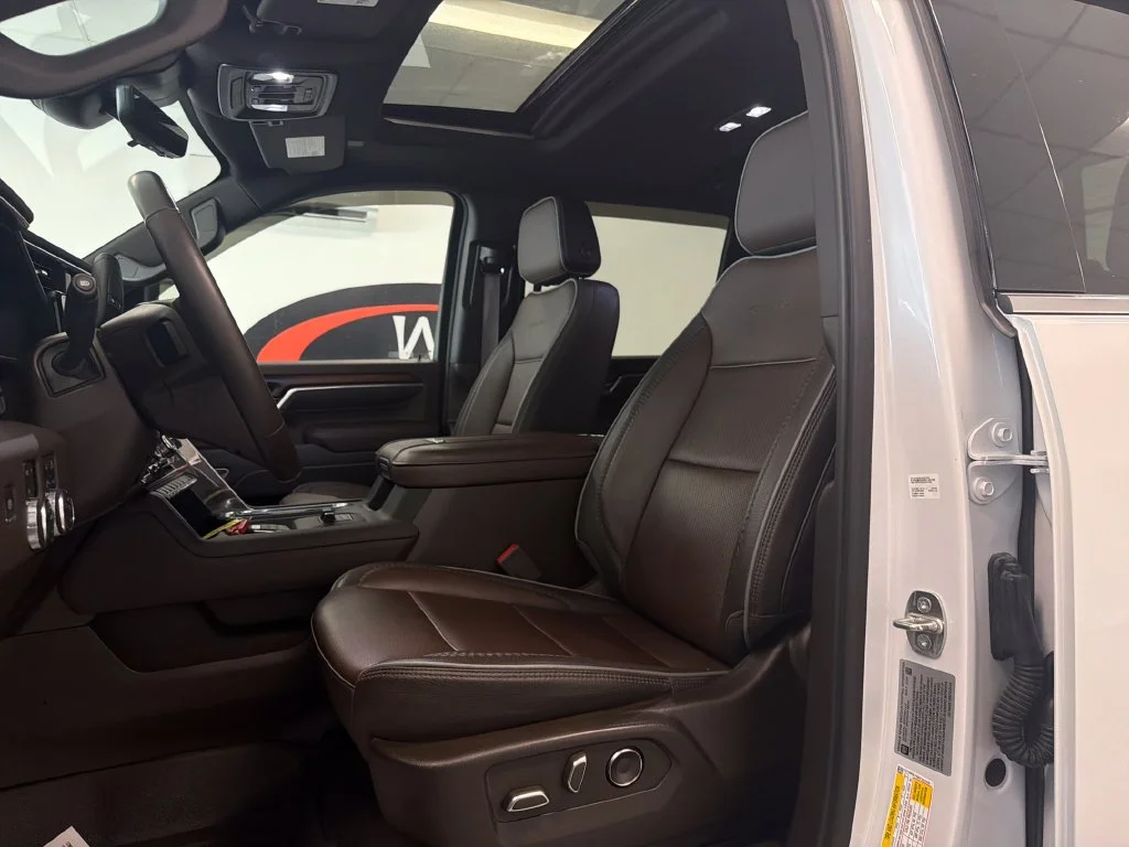 Used 2024 White GMC Denali image 13