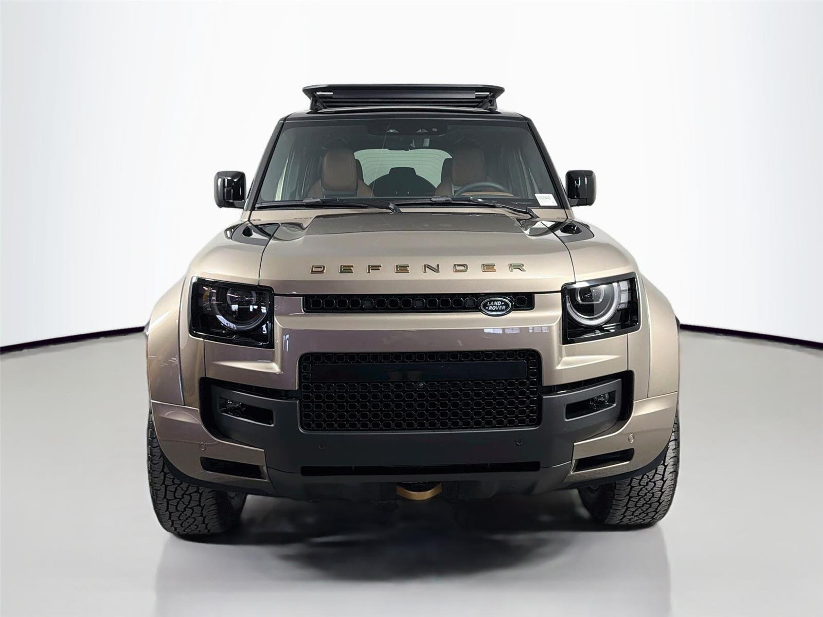 New 2026 Petra Copper LAND ROVER  OCTA image 2
