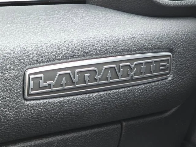 New 2026 Granite Crystal Metallic Clearcoat Ram Laramie image 36