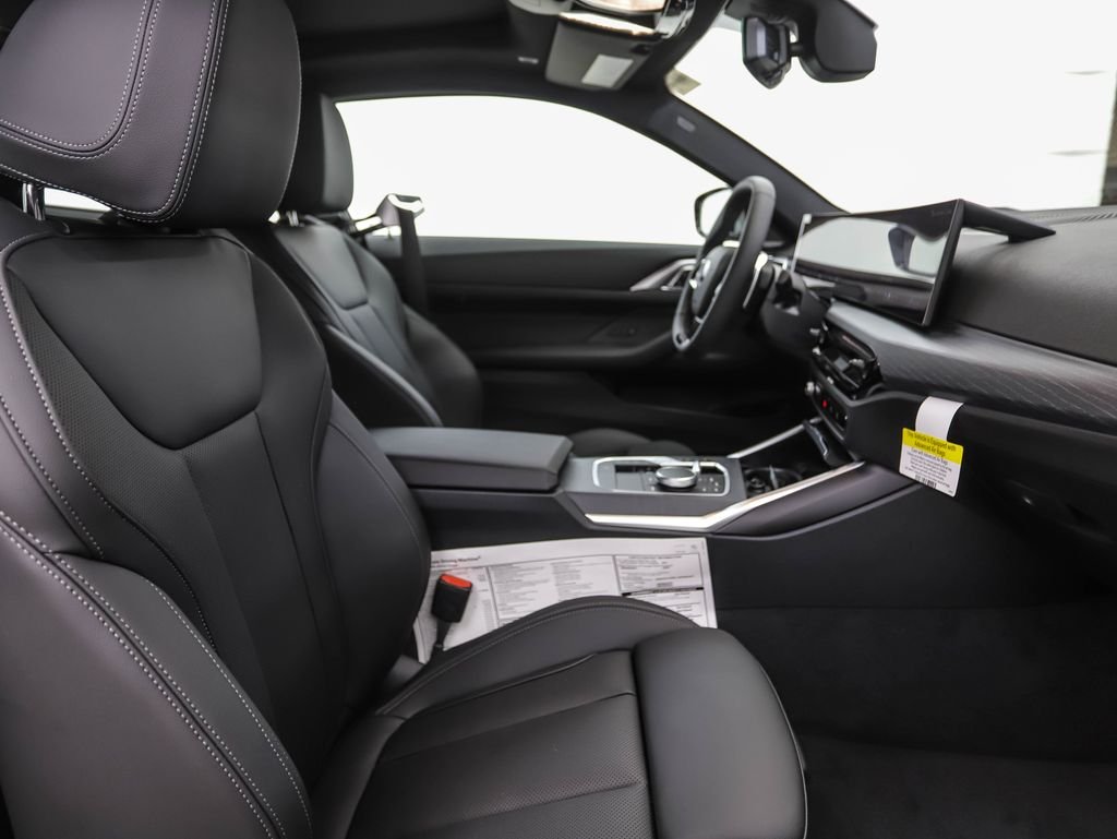 2026 BMW 4 Series 430i - Photo 24