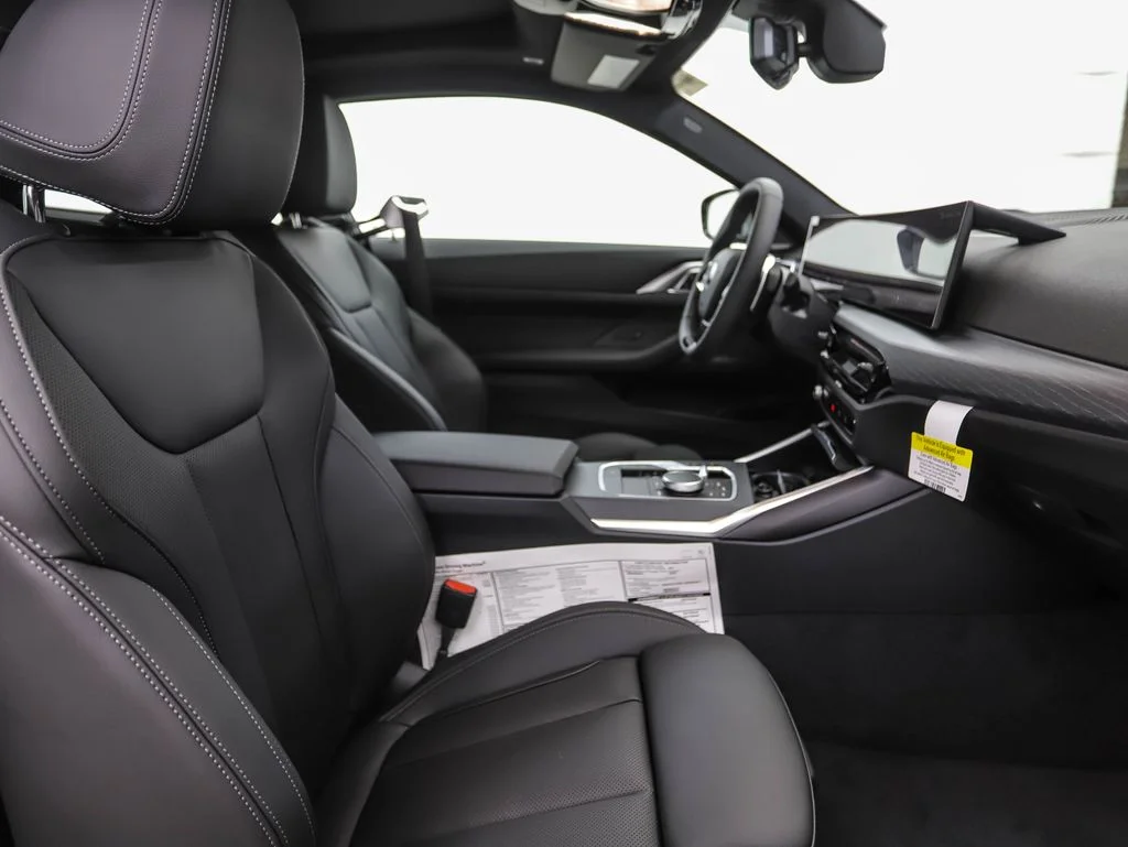 2026 BMW 4 Series 430i - Photo 24