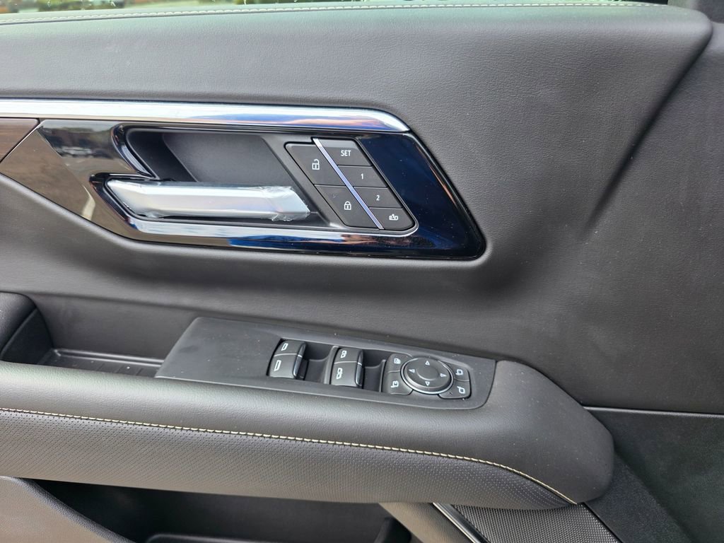 New 2026 Sterling Gray Metallic Chevrolet Premier image 13