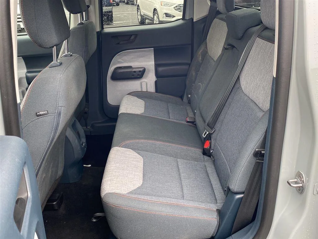 Used 2022 Oxford White Ford XLT image 14