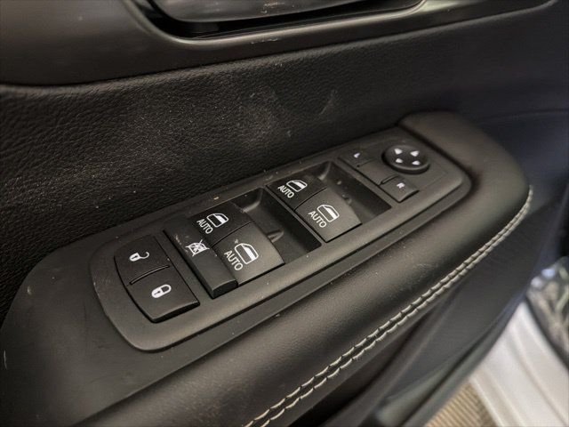 2026 Chrysler Voyager LX - Photo 13