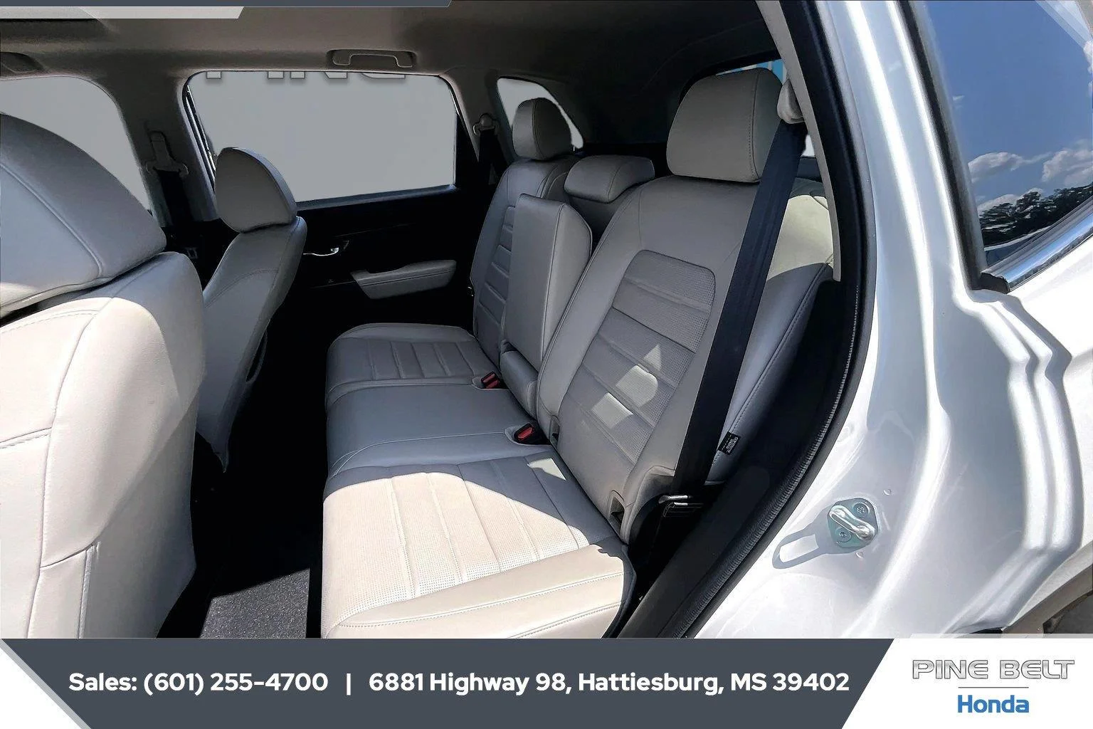 Used 2024 Platinum White Pearl Honda EX-L image 19