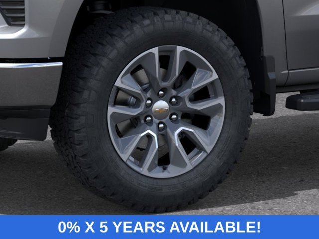 New 2026 Sterling Gray Metallic Chevrolet LT image 11