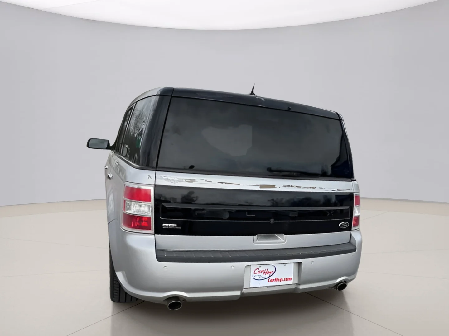 Used 2017 Silver Ford SEL FWD image 7