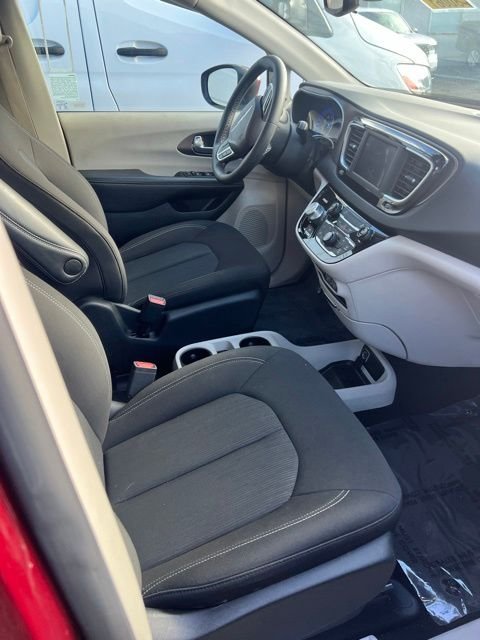 Used 2023 Red Chrysler LX image 6