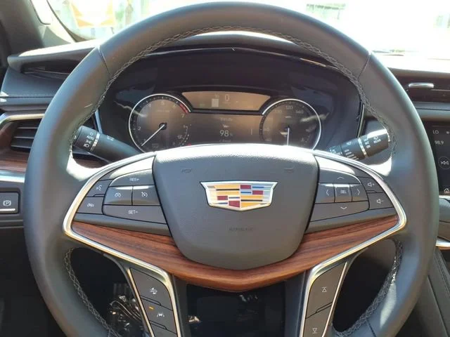 Used 2025 Stellar Black Metallic Cadillac Premium Luxury image 20