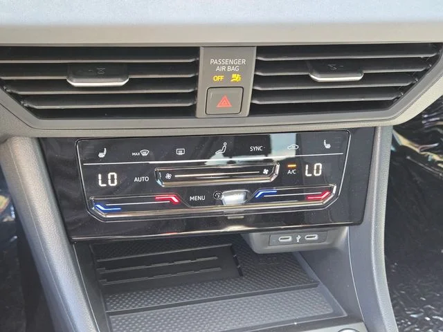 New 2026 Silver Volkswagen 1.5T SE image 13