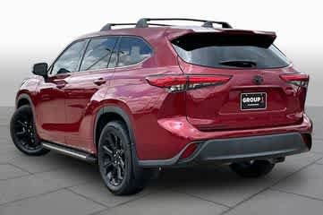 Used 2022 Ruby Flare Pearl Toyota LE image 6