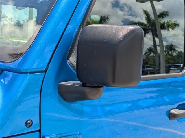 Used 2020 Hydro Blue Pearlcoat Jeep Rubicon image 12