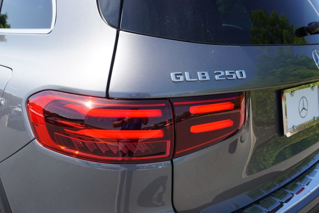 Certified Used 2025 Mountain Grey Metallic Mercedes-Benz GLB 250 image 12