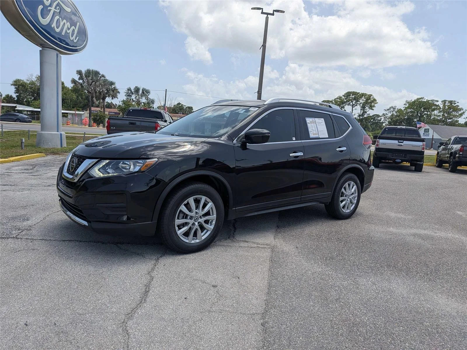 Used 2019 Black Nissan SV image 7